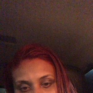 Meet your Posher, Asha